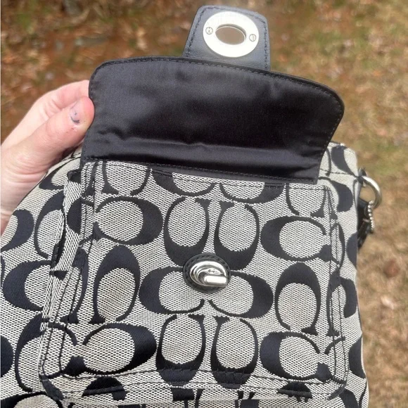 Coach Signature Pocket Swingpack Crossbody Bag - Picture 6 of 17